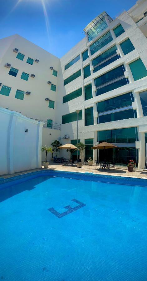 Hotel Enterprise Inn Poliforum Леон Екстер'єр фото