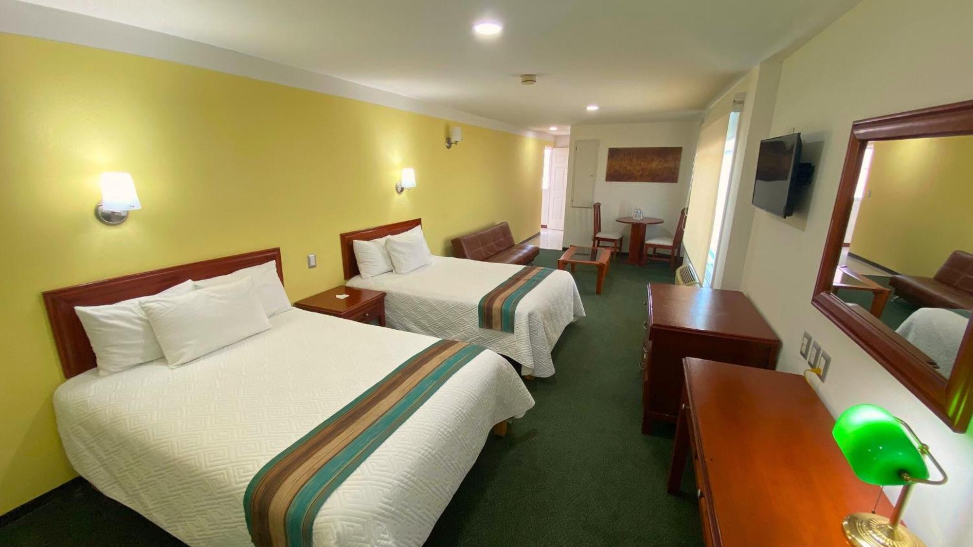 Hotel Enterprise Inn Poliforum Леон Екстер'єр фото
